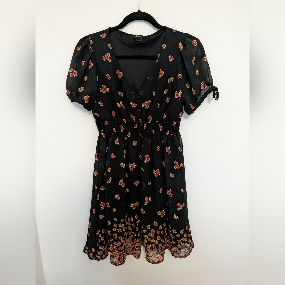 Floral Flowy Small Dress